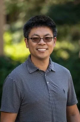 Portrait of Gongjun Xu